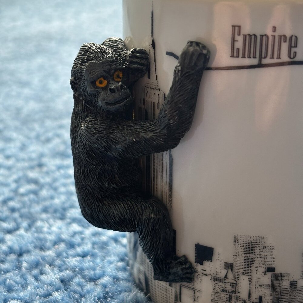 empire state building with king kong